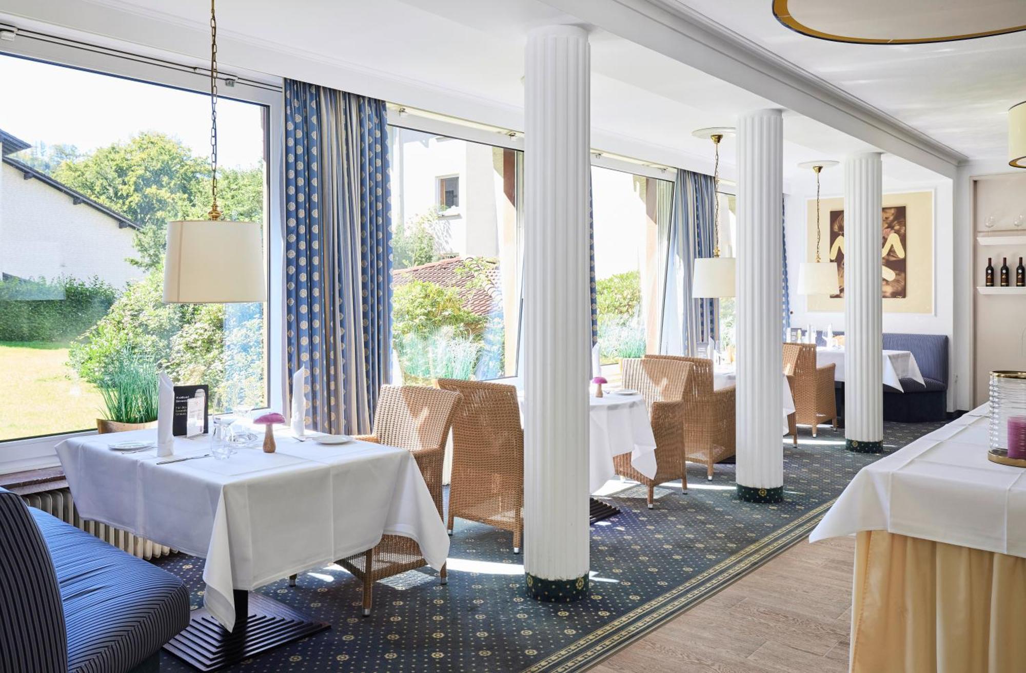 Waldhotel Baerenstein ฮอร์น-บาด-ไมน์แบร์ก ภายนอก รูปภาพ