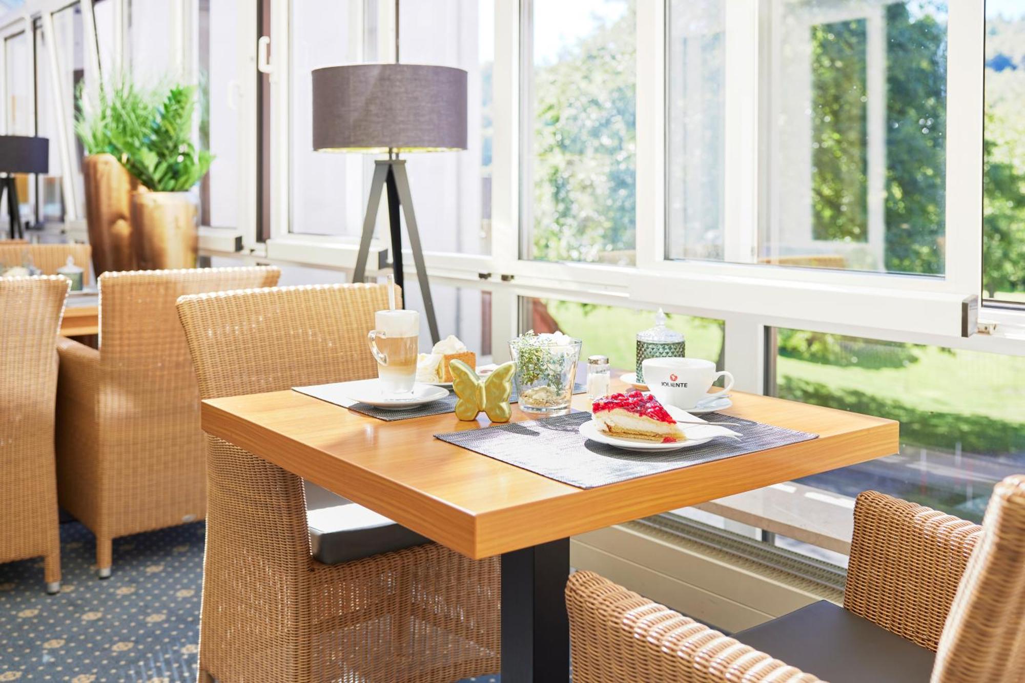 Waldhotel Baerenstein ฮอร์น-บาด-ไมน์แบร์ก ภายนอก รูปภาพ